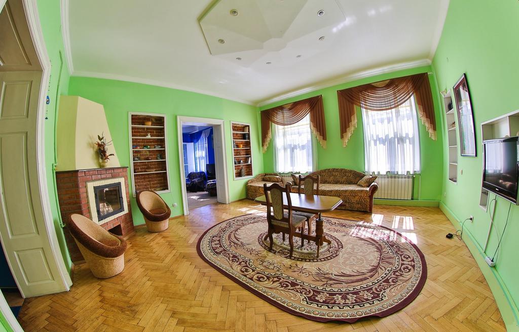 לבוב Apartments On Valova 25 מראה חיצוני תמונה