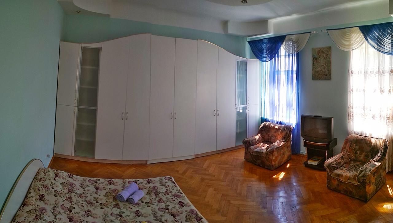 לבוב Apartments On Valova 25 מראה חיצוני תמונה